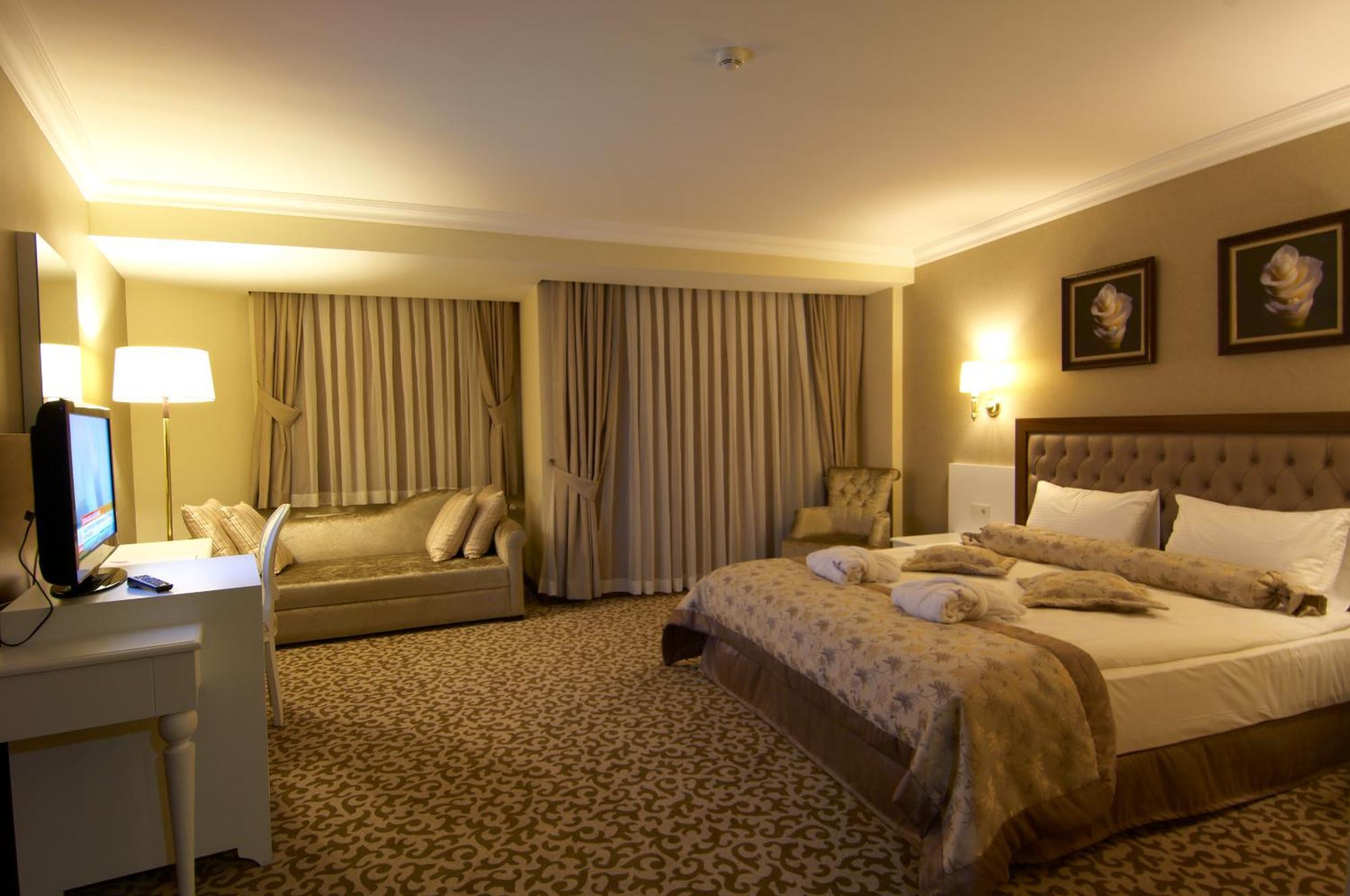 Safran Thermal Resort Sandikli Exterior photo